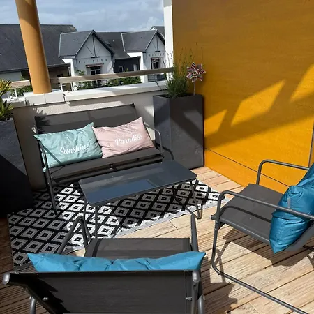 Spacieux 3 & Grande Terrasse Apartman *